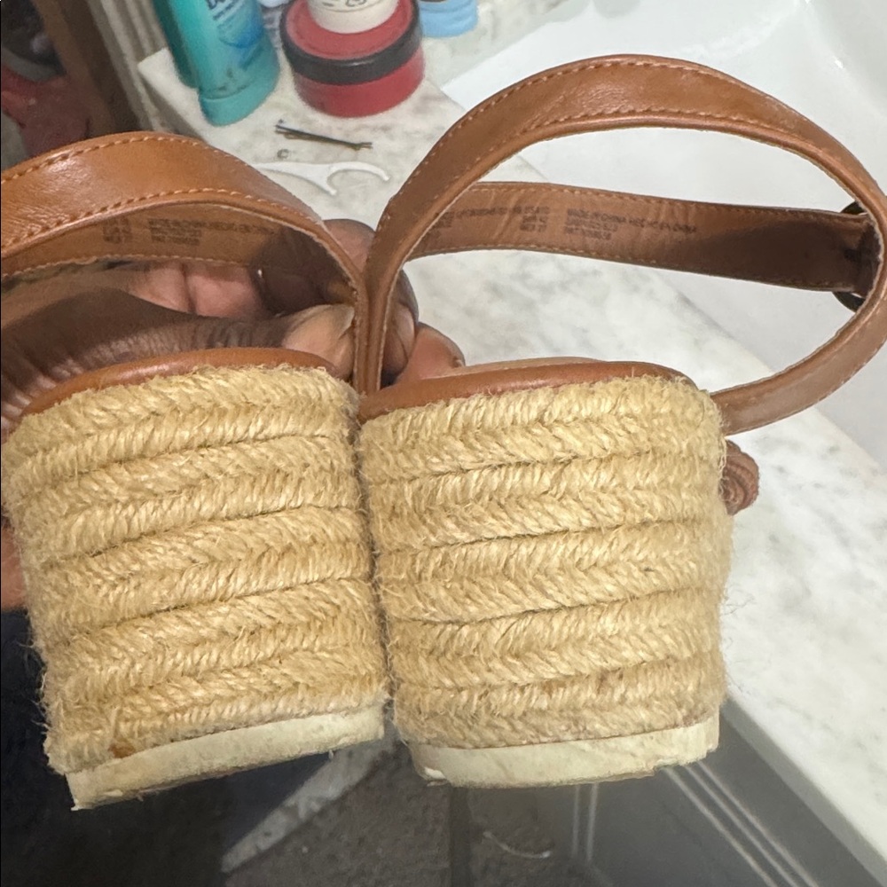 Time and tru shoes - Picture 5 of 7